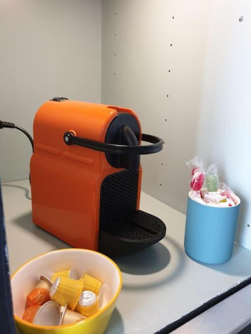 P'Tit Canut : Studio Tout Equipe Proche Centre Et Gare Lione Esterno foto